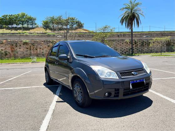 FORD FIESTA 1.6 MPI HATCH 8V FLEX 4P MANUAL